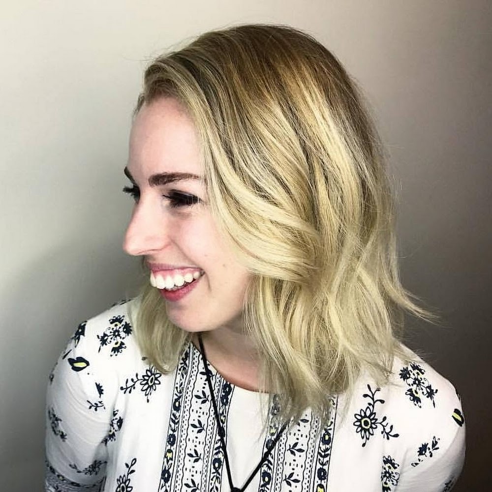 Meet your Posher, Rebecca